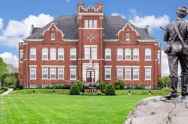 The Federal Pointe Inn Gettysburg, Ascend Hotel Collection image 1